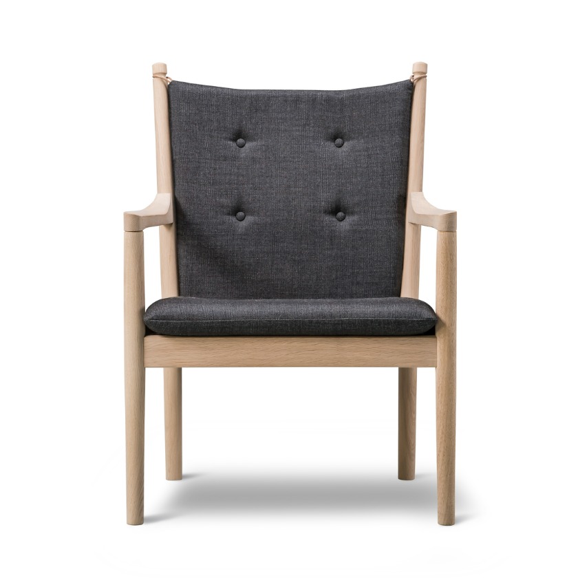 Wegner 1788 Lounge