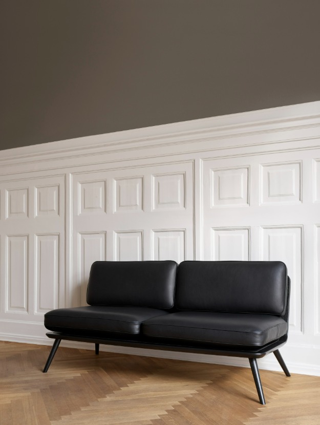 Spine Lounge