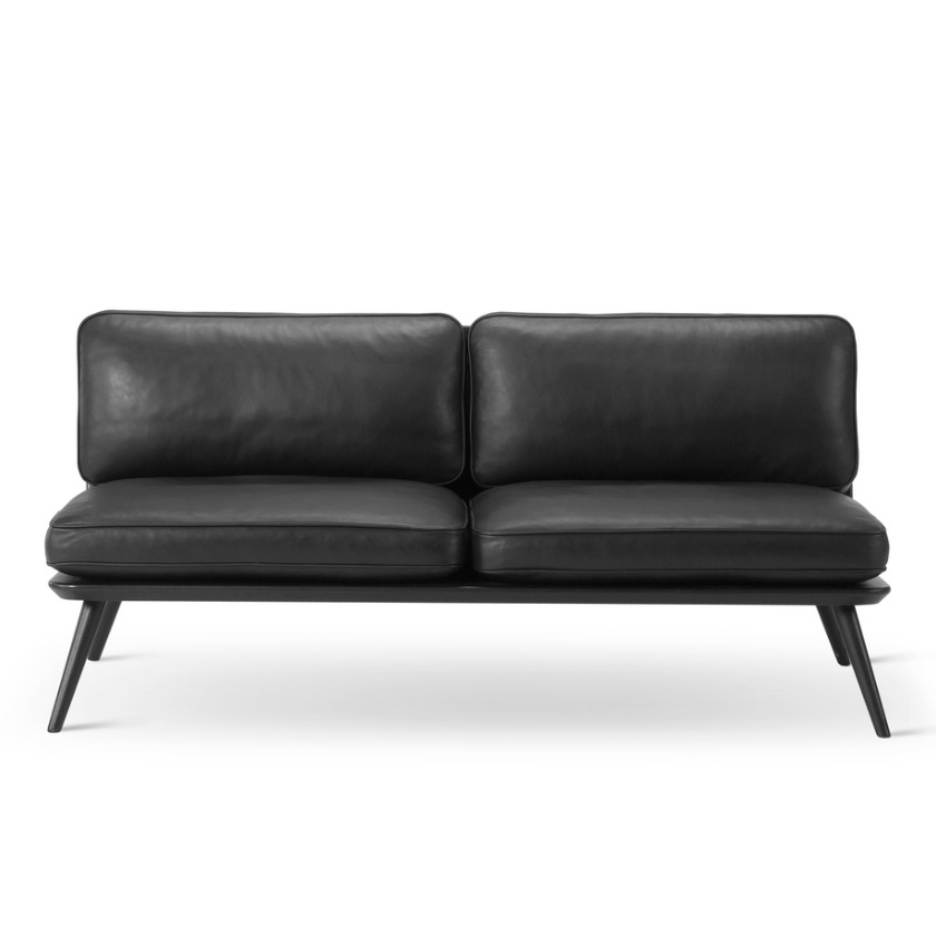 Spine Lounge
