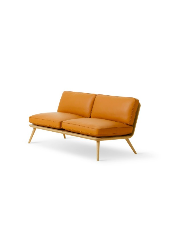 Spine Lounge