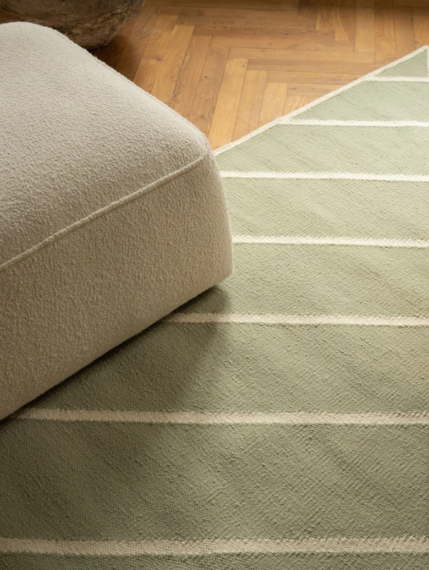 VK-2 Olive/White