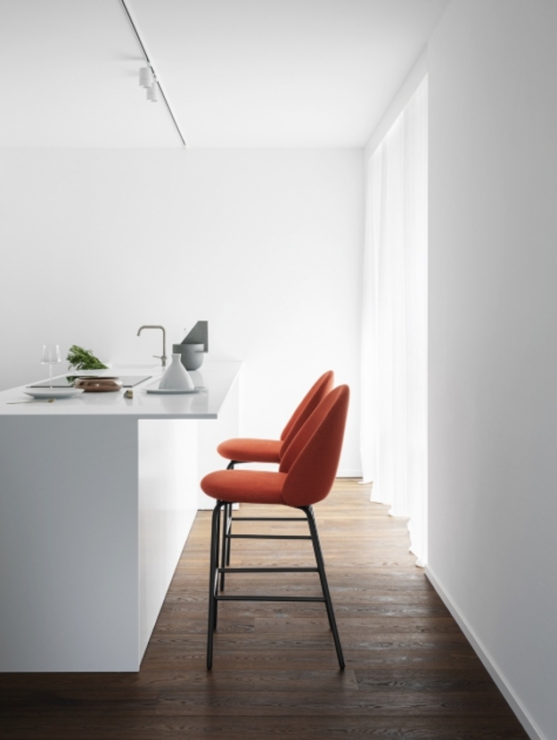 Iola Stool